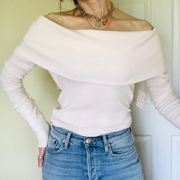 Free People Sweaters - Free people sweater off the shoulder top blush